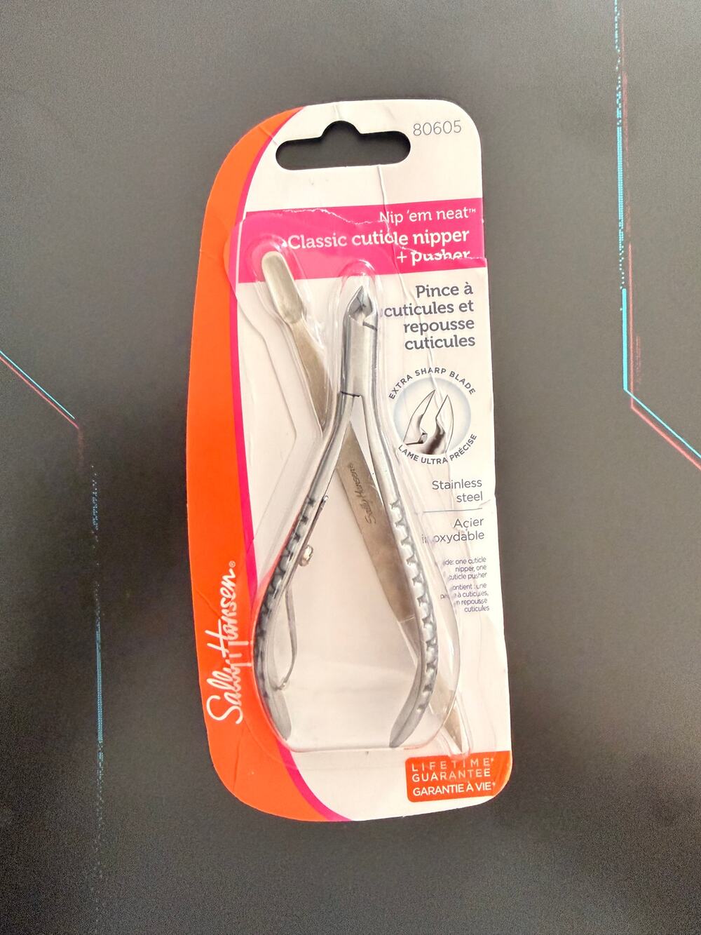 Sally Hansen Nip ’Em Neat Classic Cuticle Nipper + Pusher Stainless Steel 80605